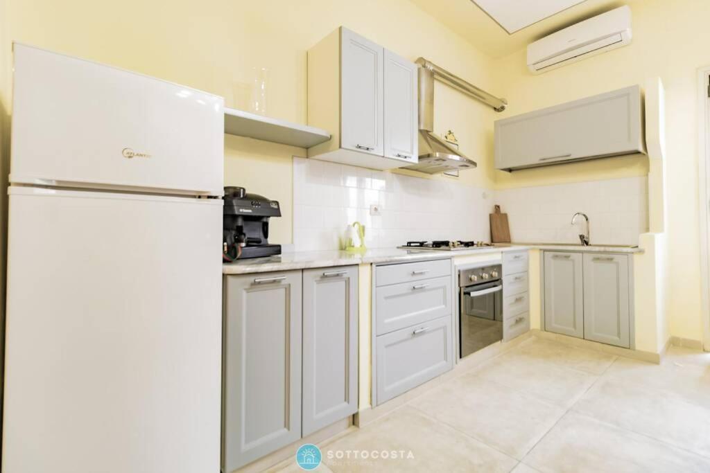 Helm Flat - Porto Cesareo Apartment Exterior photo